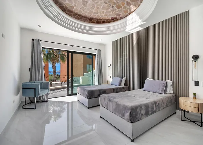 Hébergement de vacances #marbella Lane - Grand 5br Oasis Getaway *